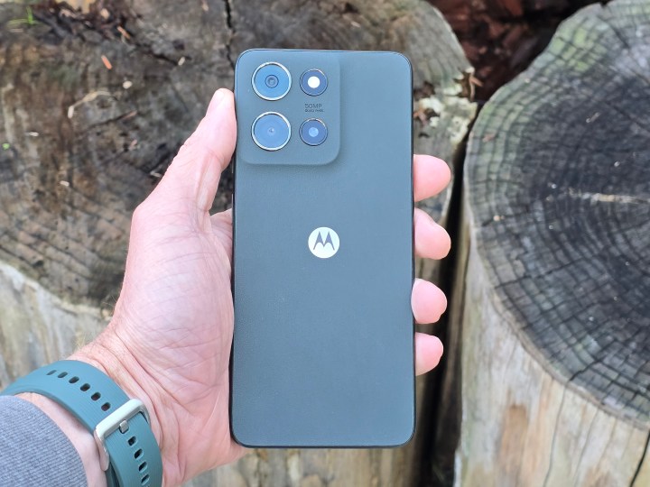Motorola Moto G (2025) Review: Practical choice 11 Moto G2025 Hand Full Rear Design