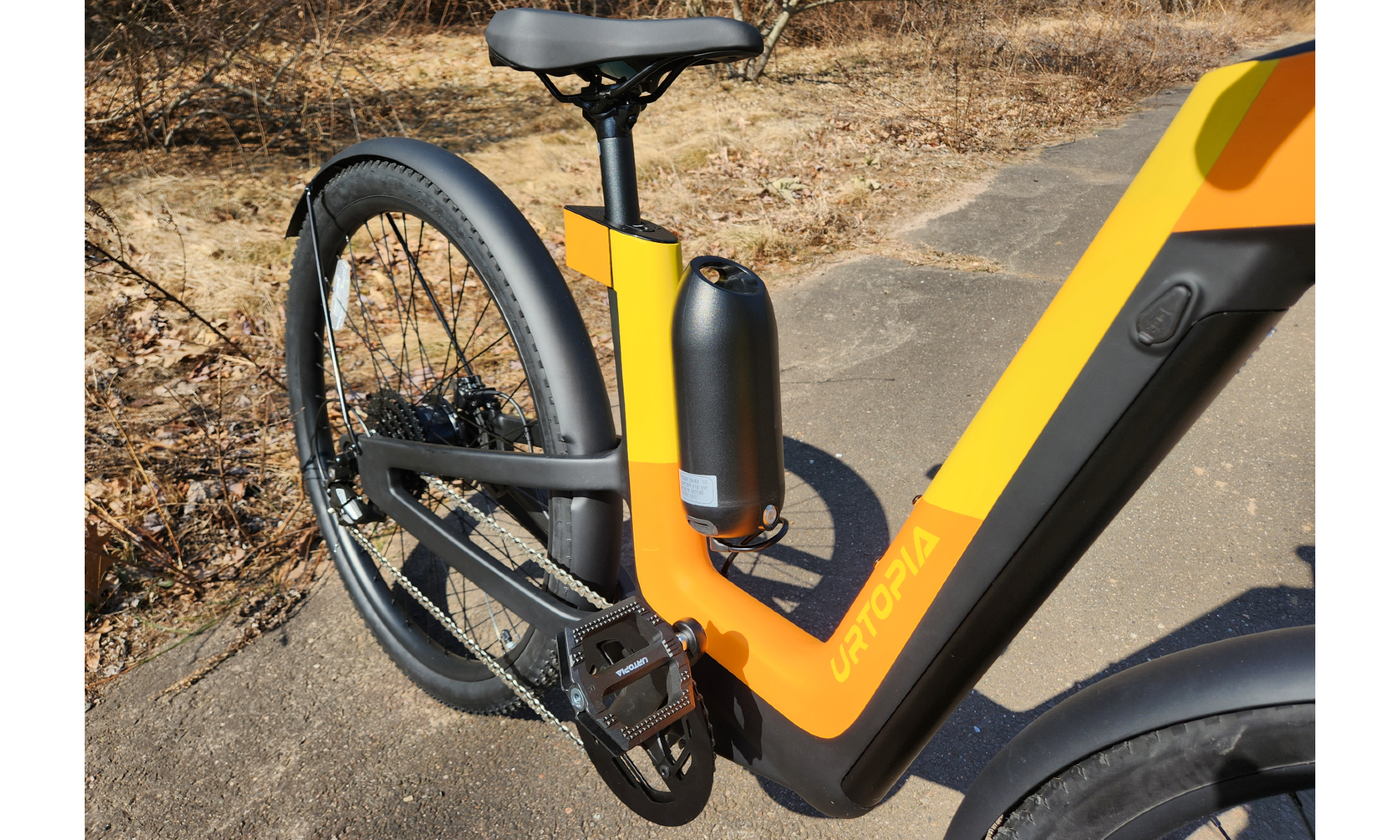 The optional extended range battery on the Urtopia Fusion GT e-bike viewed from the right side.