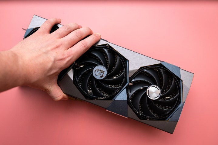 NVIDIA RTX 5080 vs. RTX 4090-Can it separate the last-Je King? 3 RTX 4090 Suprim X of one hand MSI.