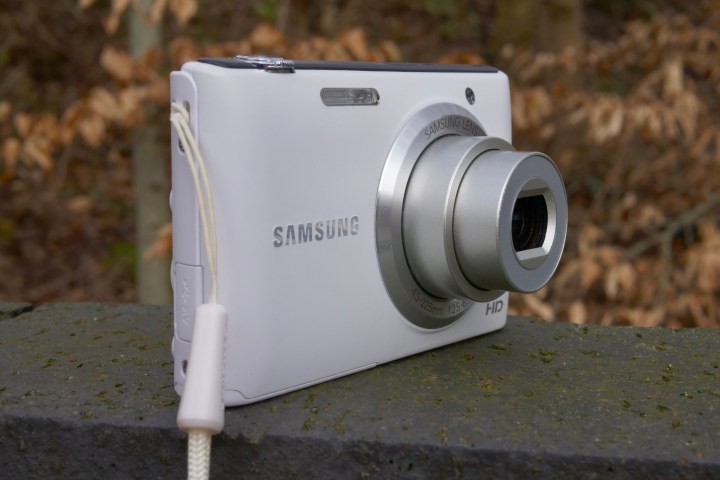 Samsung ST72 camera side.