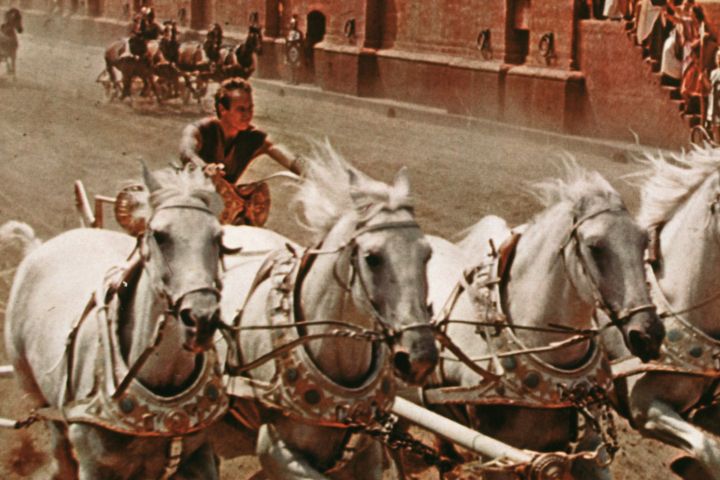 10 Best Film Remake, Rank of All Time, Rank 3 A man riding a chariot from Ben-Hur (1959)