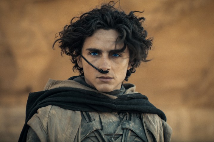 10 Best Film Remake, Rank of All Time, Rank 7 Paul stands near the wall of a desert in the atribe tibba: Part Two.