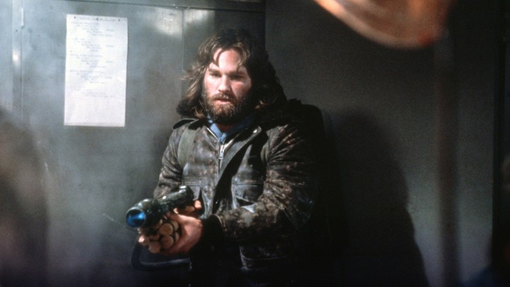 10 Best Film Remake, Rank of All Time, Rank 8 A young Kurt Russell caught a gun in the film.
